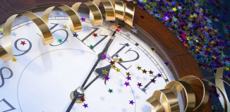 newyearclock-326x159
