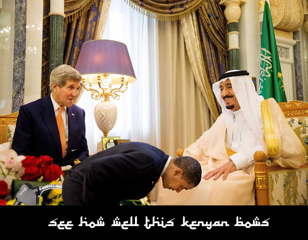 Det rullar dit det lutar även för fotbollar