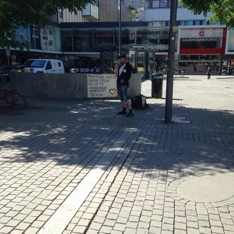 Upplysning I Dagens Mörker