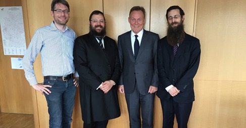 En Religion & Politik