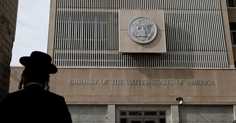 Fredsinitiativ Eller Distraktion