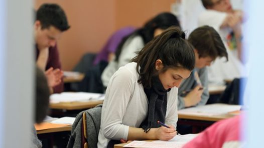 Medvetet Fördummande