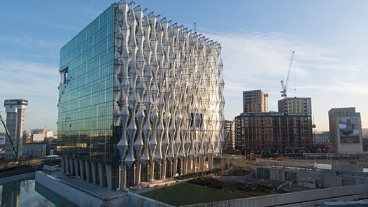 Djupt Grundvalsskakande