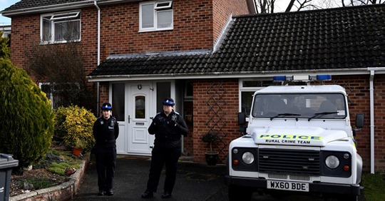 Pakistanskt Trestjärnigt Om Två Orsaker