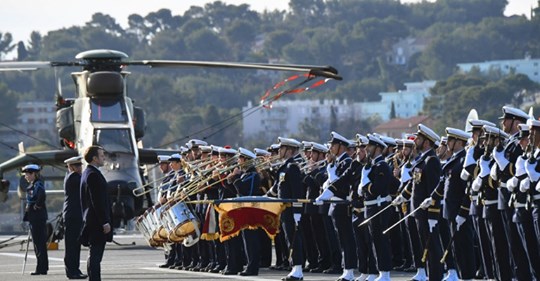 Nära På En Kärnfråga