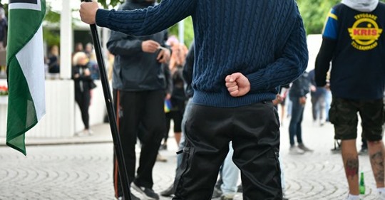 Fullkomligt Oväntat & Osett Längs Vägen