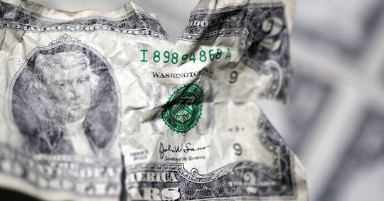 Shiff Utan Rätt, Lögn & Detaljer