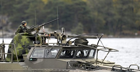 Svenskt Till Åtlöje