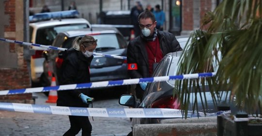 Det Gängse Politiska Spelet