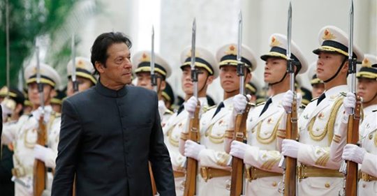 Samtidigt Som Så Mycket Annat