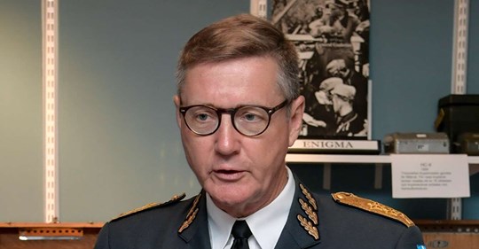 Sällsynt Framträdande Av Djupt Hemlig Chef