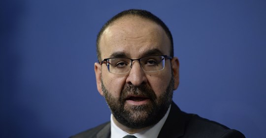 Självgynnande Apostel