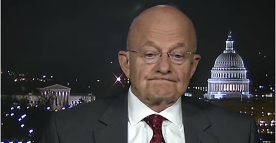 Strykrädda Med Nerdragna Brallor