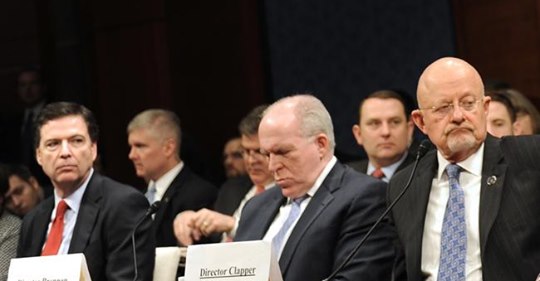 Deklassificering Samtidigt Som ...