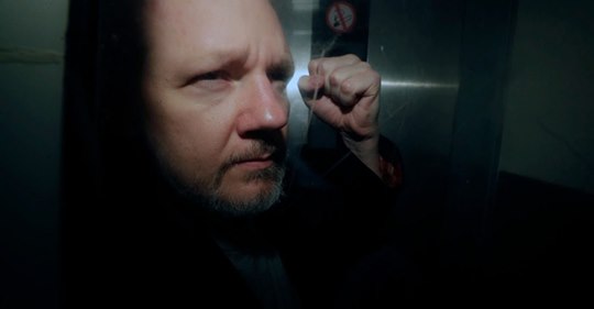 Assange Sjuk