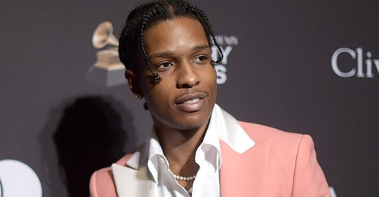 Dömt Till Vidare Utveckling