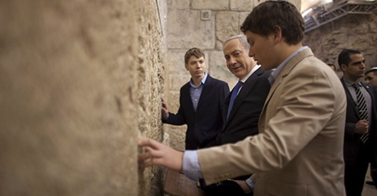 Internt Ouppskattade Judar