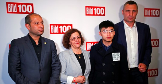 Hong Kong & Vita Hjälmar