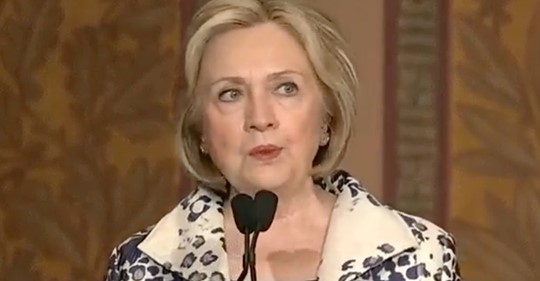 Tillägg På Hillarys Projicering