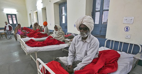 Turlig Närvaro I Cancerns Skugga