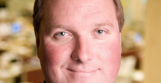 Öppet Kritiserad Bakom Stängda Dörrar