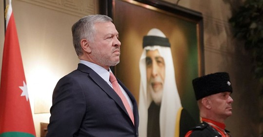 Lågt Mellan Jordanien & Israel