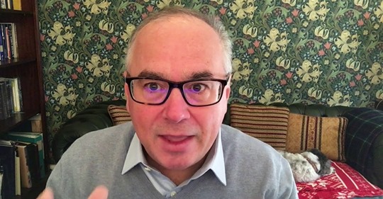 Mario Följer Upp Polly