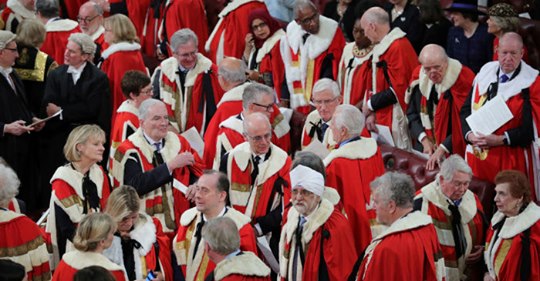 Stundande Mörka Yrkeslivsdagar På Sina Håll