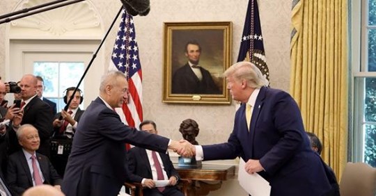 USA & Kina Utan Investor