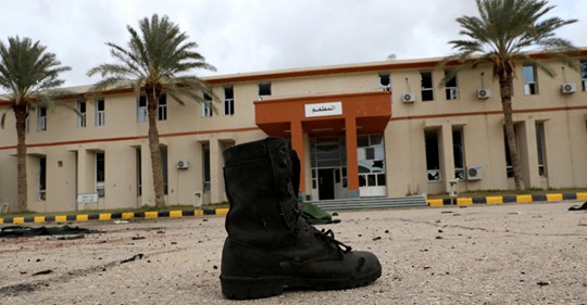 Förefallande Märkliga Militära Behov