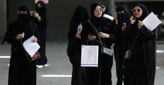 Saudisk Sekularisering & Historia