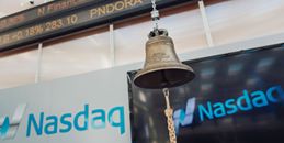 Coronapaket I Den Intellektuella Konkursens Kärna