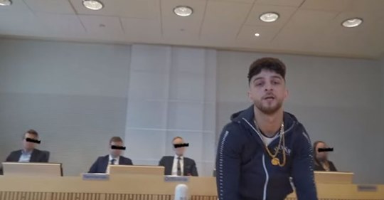 Det Svenska Rättsystemet & Advokater På Nålar