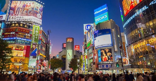 Uppåtgående Börser & Japanska Helikopterpengar