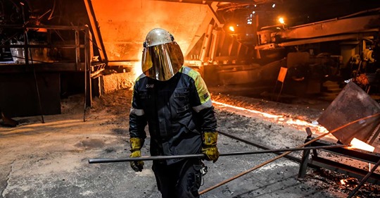 Bulvanaffärer I Stål