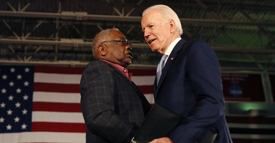 Demokratiskt Förarglig Amerikansk Valutveckling