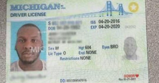 Kinestillverkade Amerikanska Körkort