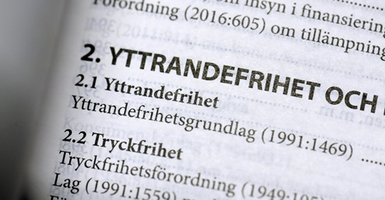 Vänster, Höger, Klasser & Den Djupa Staten