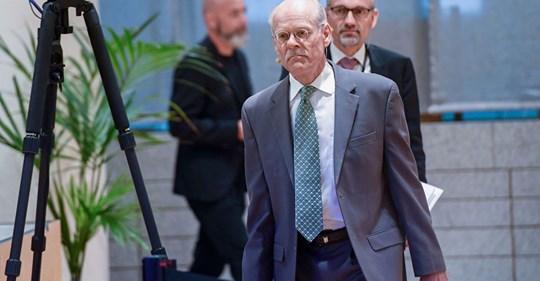 Ur Den Bankprosaiska Bortförklaringskatalogen