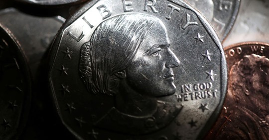 Postum Benådning Av Trump  Väcker Ovilja