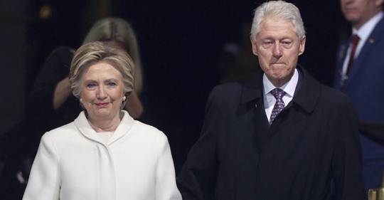 Hillarys Gratulationsinbjudan