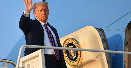 Trump Motverkar Splittrande Ideologi