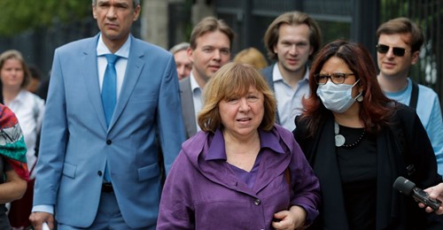 Hotad Nobelpristagare I Vitryssland