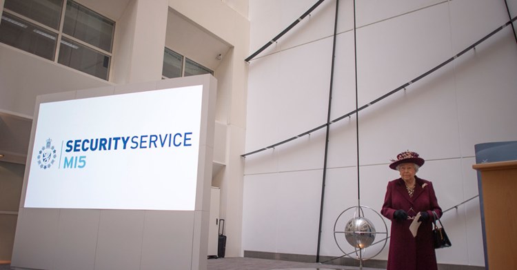 Lagbrytande Frikort För Underrättelsetjänster