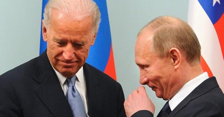 Putin Trollar Biden