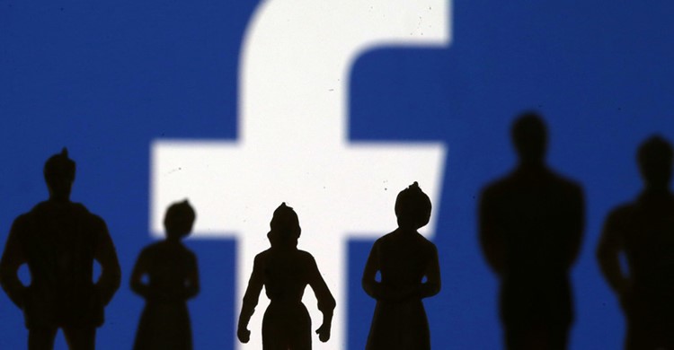 Skuggbannande Demokrat Hos FB