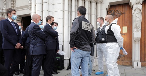 Fortsatt Franska Terrordåd