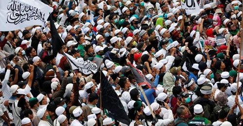 Underblåsta Islamistiska Protester