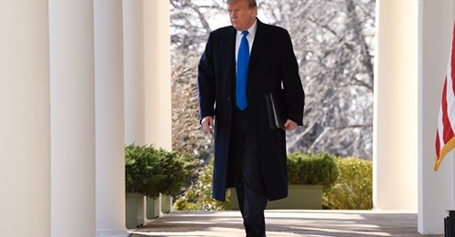 SvD & Fastklamrande Trump