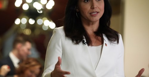 Tulsi Tycker Trump Ska Benåda Assange & Snowden